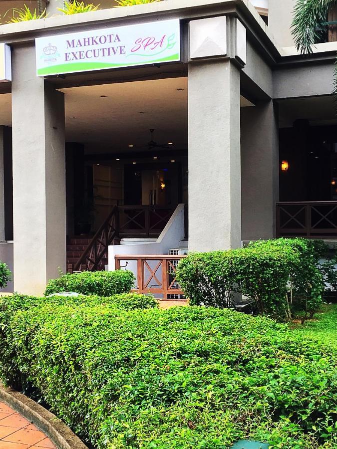 Amadel Residence 16 Malacca Exterior foto